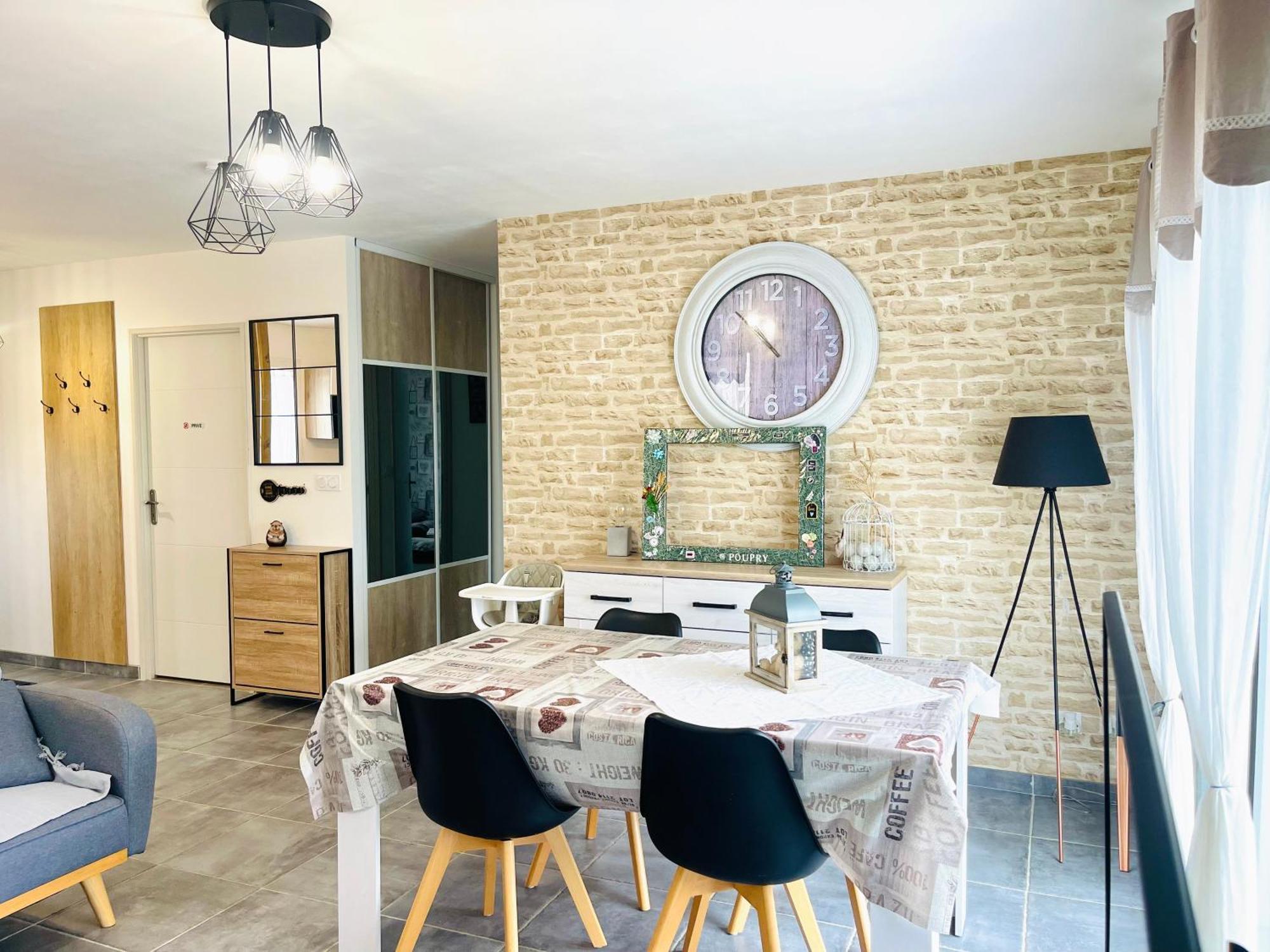 Petite Maison Au Calme Poupry Kültér fotó