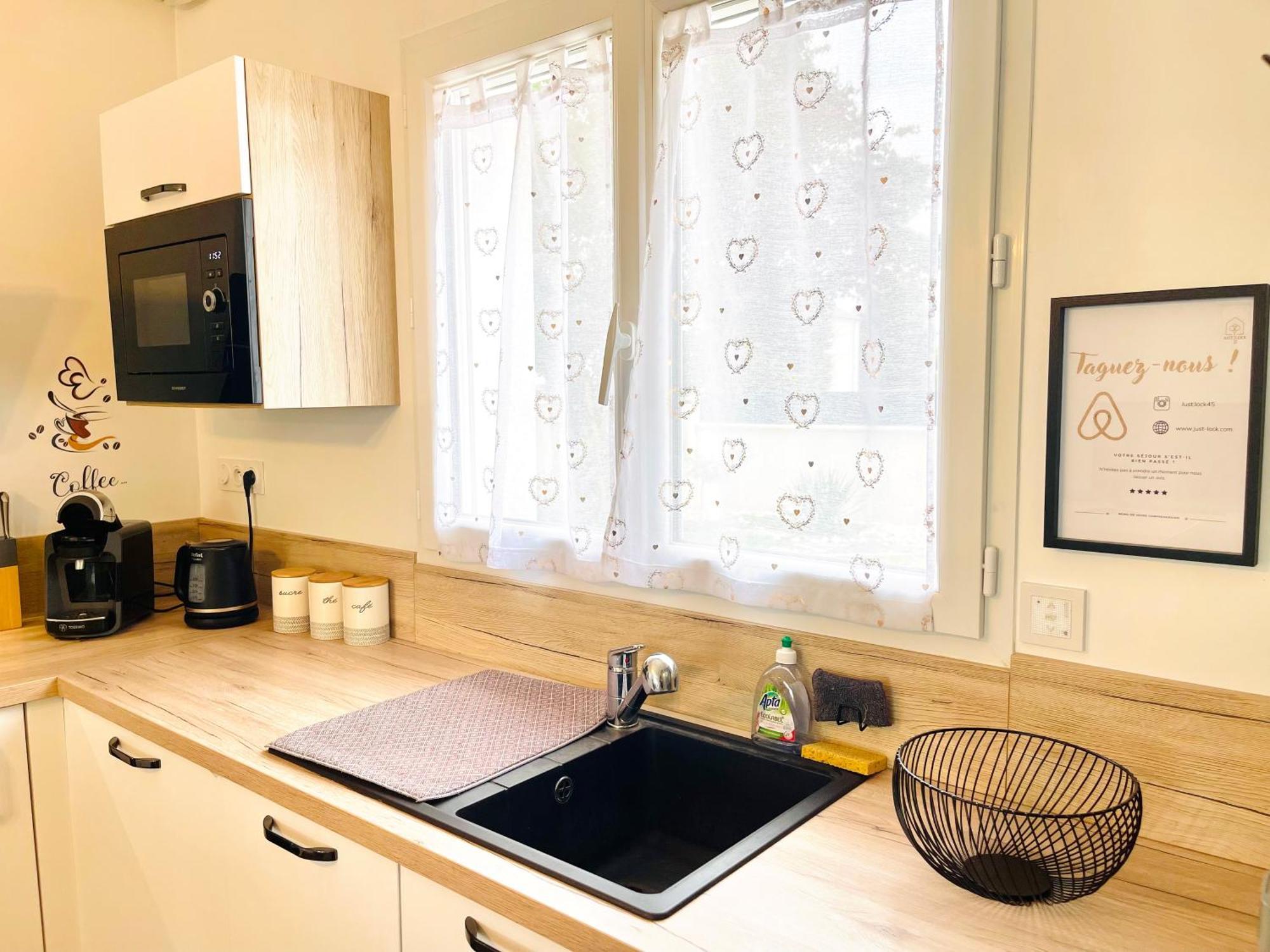Petite Maison Au Calme Poupry Kültér fotó