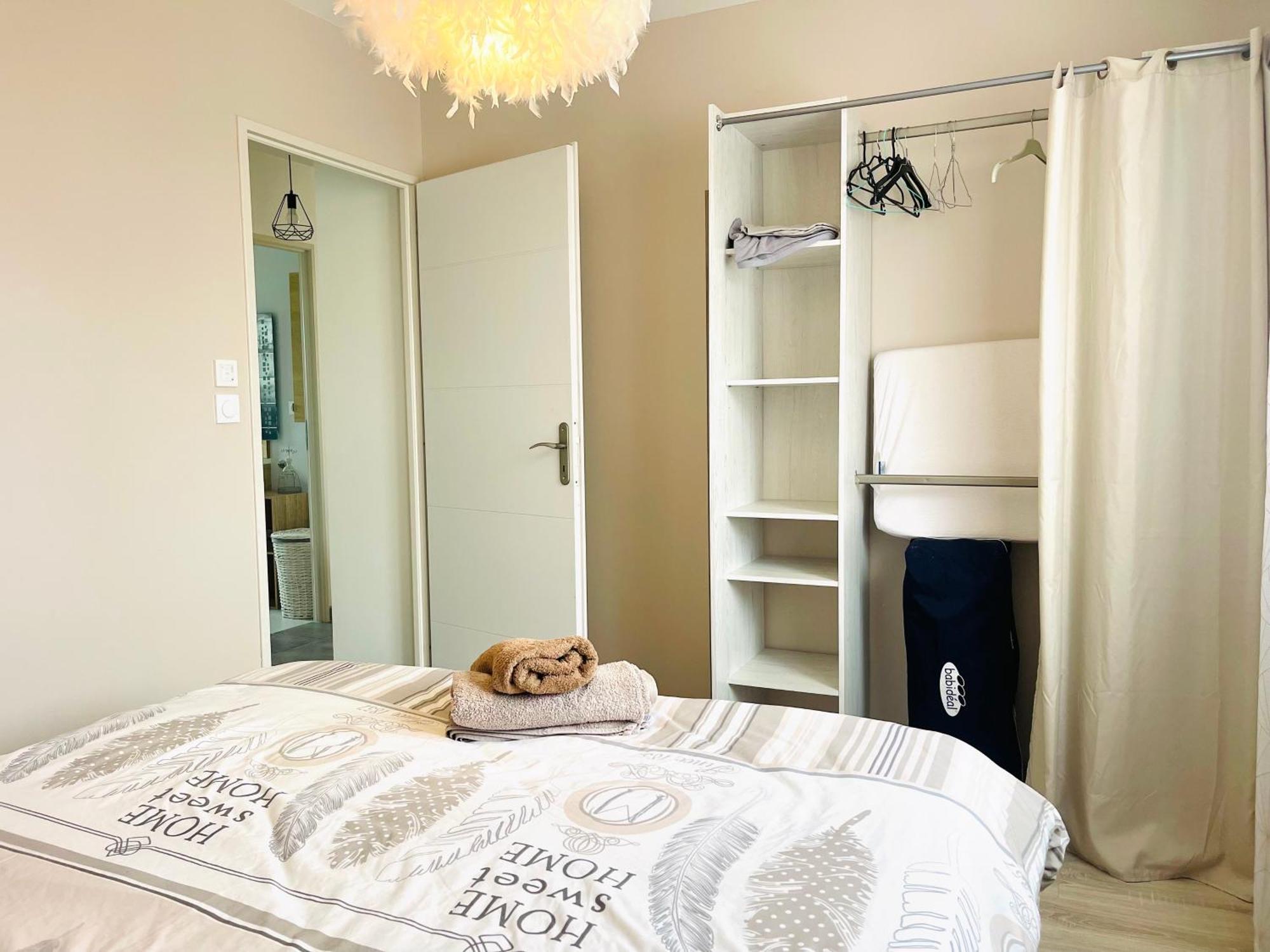 Petite Maison Au Calme Poupry Kültér fotó