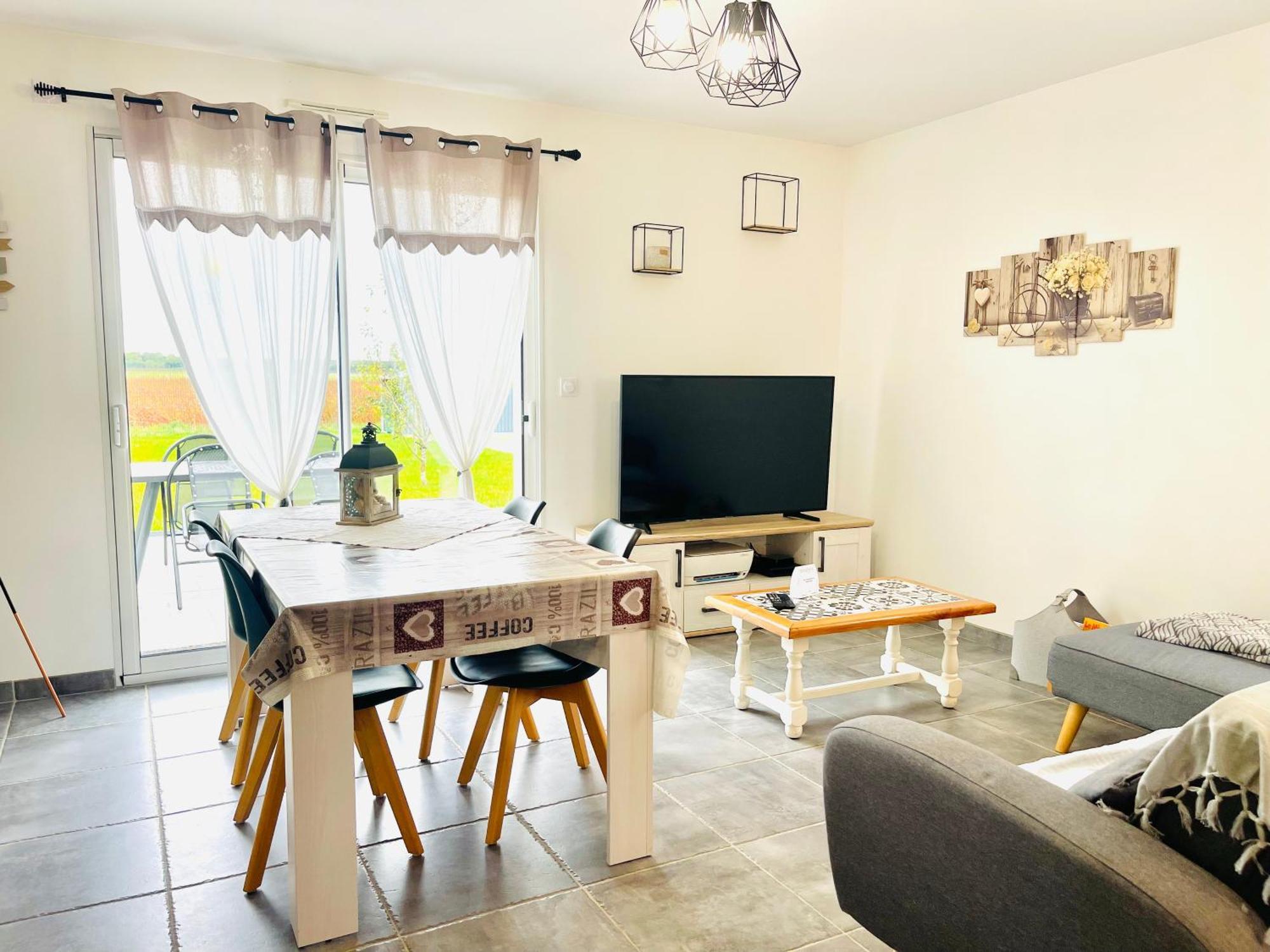 Petite Maison Au Calme Poupry Kültér fotó