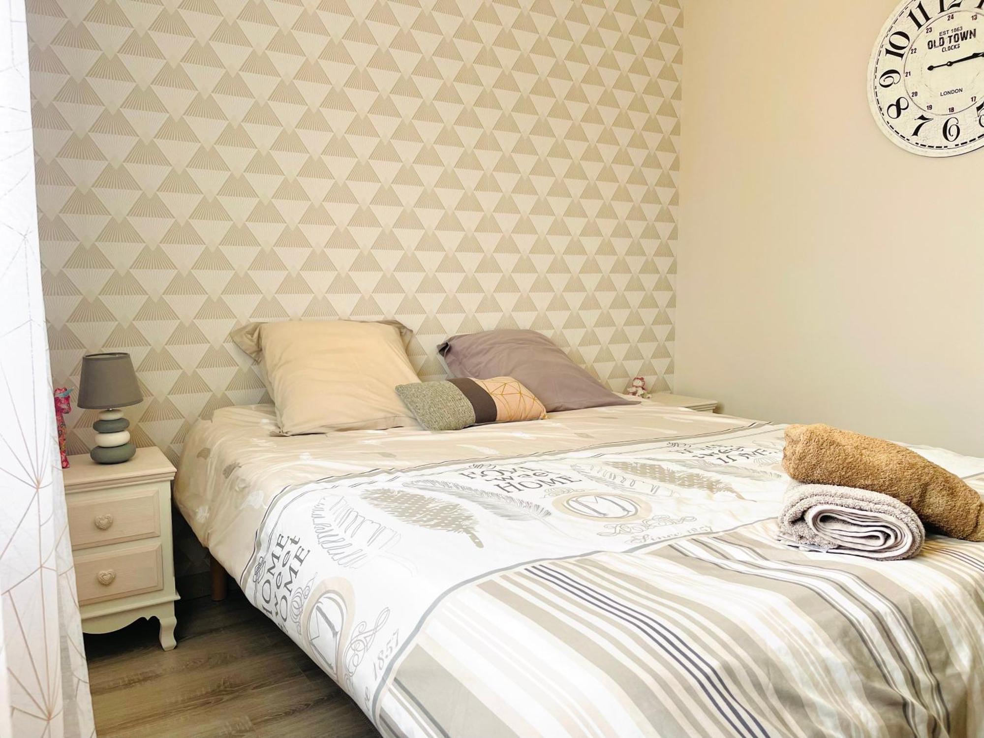 Petite Maison Au Calme Poupry Kültér fotó