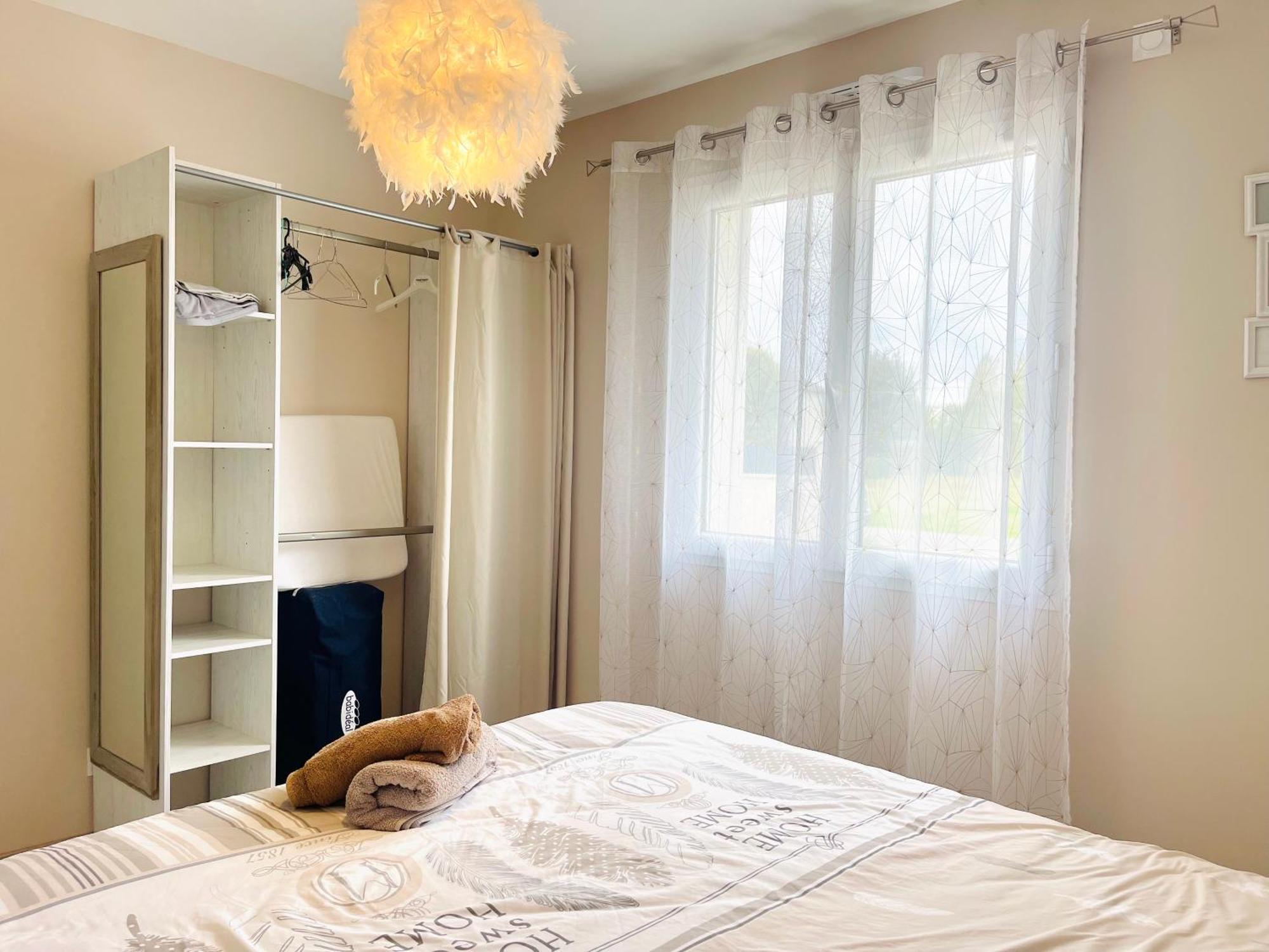 Petite Maison Au Calme Poupry Kültér fotó
